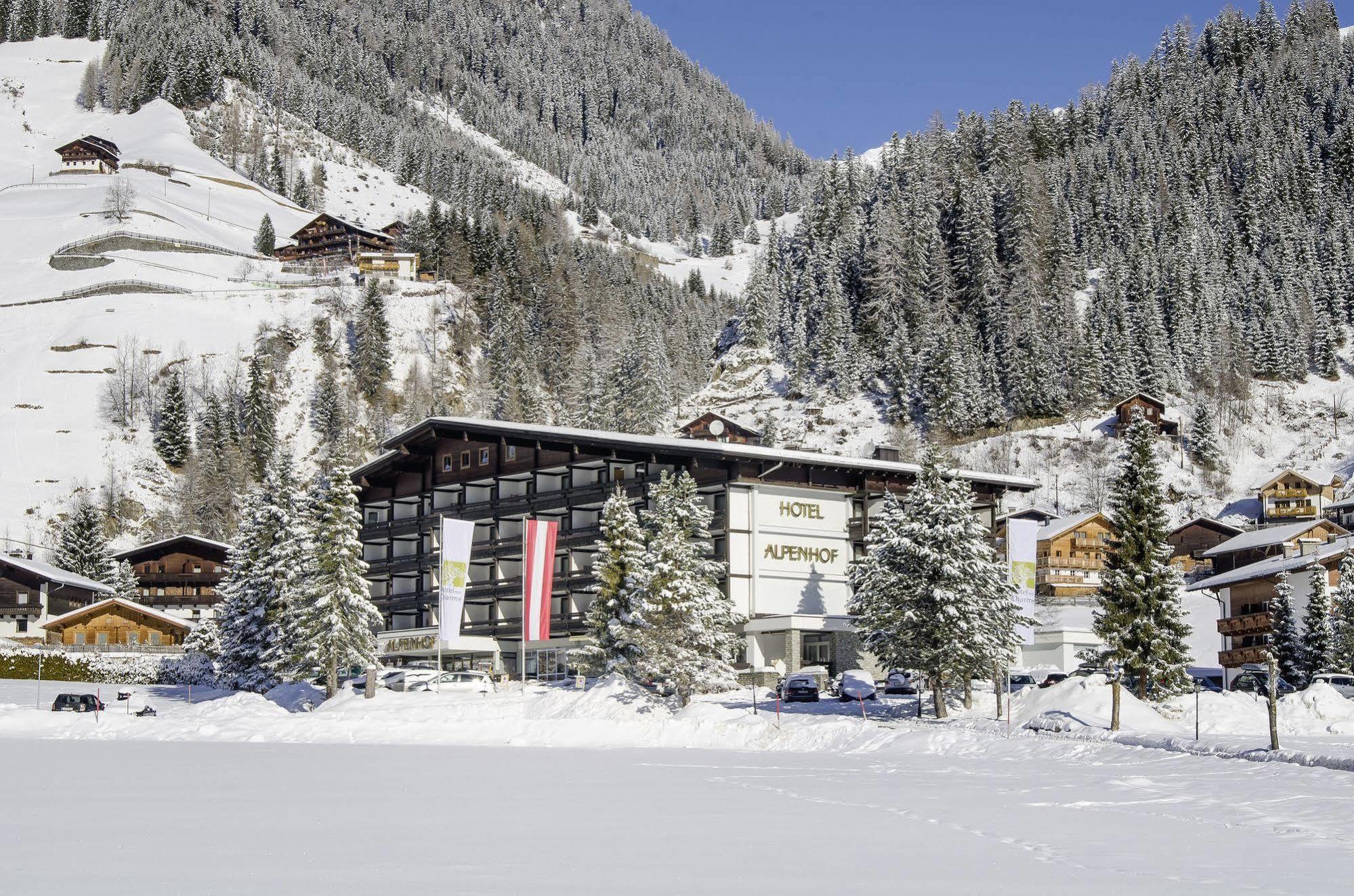 Hotel Alpenhof Sankt Jakob in Defereggen Exteriér fotografie
